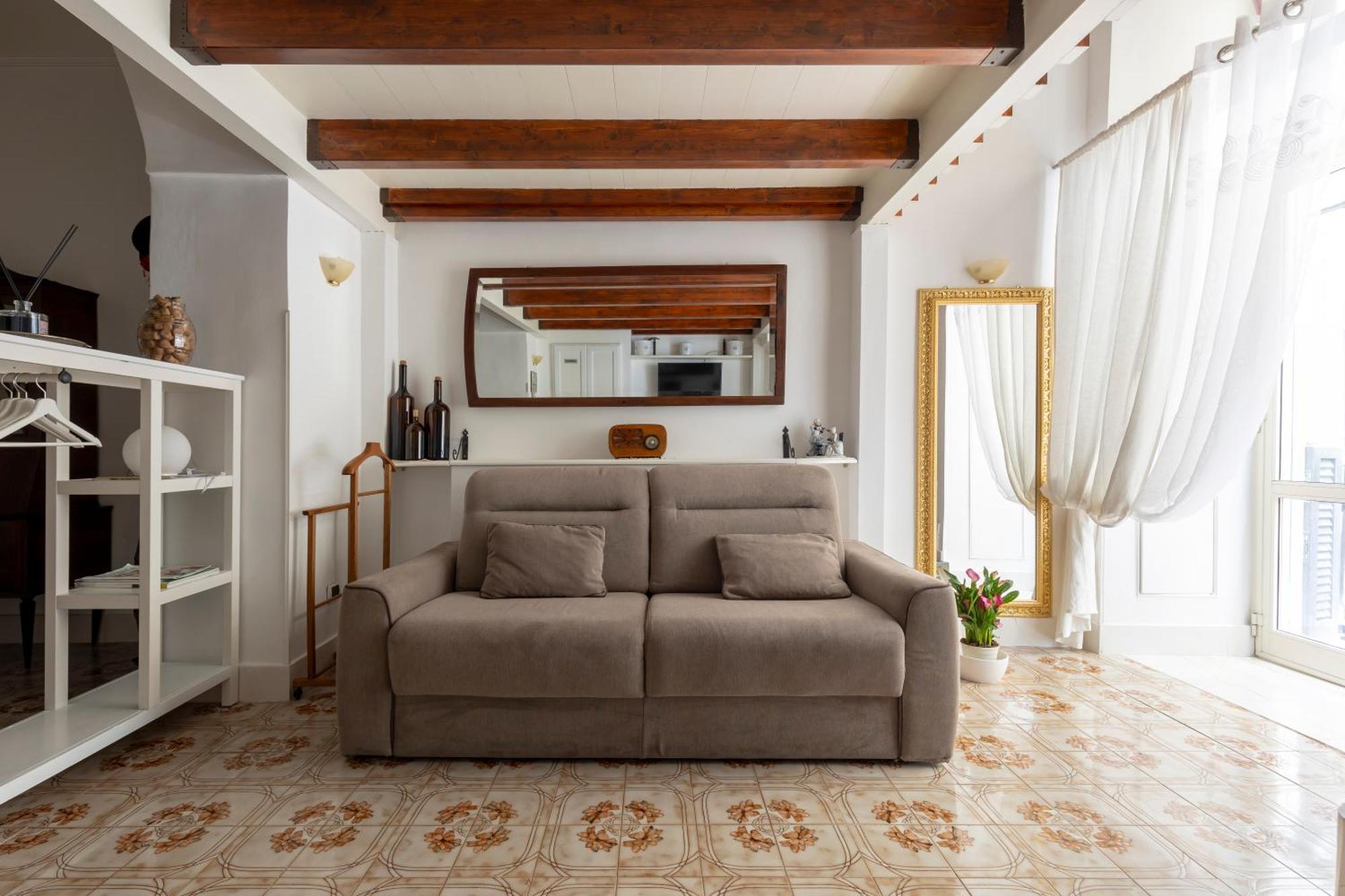 Niloufar Residence Napoli Exteriör bild